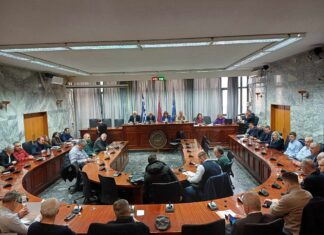 Στο δημοτικό συμβούλιο ο προϋπολογισμός για το 2024 – Στα 19 εκατομμύρια ευρώ τα ταμειακά διαθέσιμα (ΦΩΤΟ)