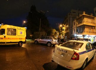 Στο νοσοκομείο ανήλικος ποδηλάτης που έπεσε σε ρόδες αυτοκινήτου
