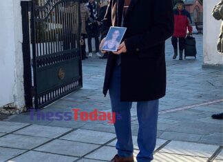 Κλίμα οδύνης στο τελευταίο αντίο της Γεωργίας – Τραγική φιγούρα η 13χρονη κόρη της