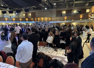 “Βασίλεψε” το Επιμελητήριο Λάρισας – Αυτές οι επιχειρήσεις βραβεύτηκαν (ΦΩΤΟ – ΒΙΝΤΕΟ)