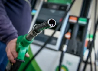 Σταθερές παραμένουν οι τιμές των καυσίμων στη Λάρισα