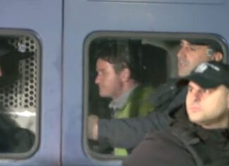 Μεσολόγγι: Φωτογραφία ντοκουμέντο «καίει» τον κρεοπώλη