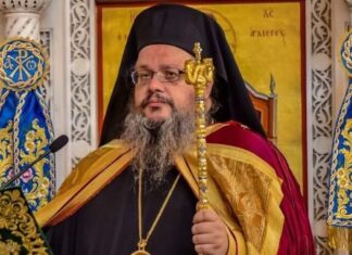 Μητροπολίτης Ιερώνυμος: Δεν υπάρχει απόφαση της Ιεραρχίας για τη βάπτιση παιδιών ομόφυλων ζευγαριών