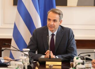 Μαξίμου σε αγρότες: «Ακούμε τα αιτήματά σας αλλά γίνεστε αχάριστοι»