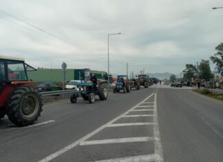 Στους δρόμους οι αγρότες της Θεσσαλίας
