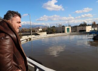 Στις εγκαταστάσεις της ΔΕΥΑΛ ο Μαμάκος – Αυτοψία για την πορεία αποκατάστασης των ζημιών