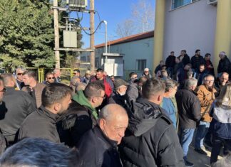 Ο κύβος ερρίφθη: Κατεβαίνουν Αθήνα οι αγρότες! Συνεχίζεται ο αγώνας (ΦΩΤΟ)