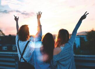«Χρυσά» επιδόματα πανδημίας – Πώς οι νέοι Αμερικανοί έγιναν πιο πλούσιοι