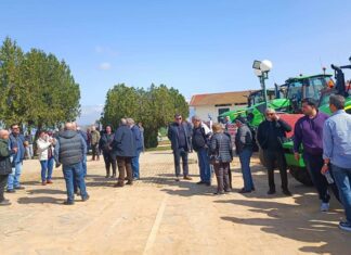Με τα τρακτερ στο Κιλελέρ οι Θεσσαλοί αγρότες έστειλαν μήνυμα για την αυριανή συνάντηση με τον πρωθυπουργό (ΦΩΤΟ)