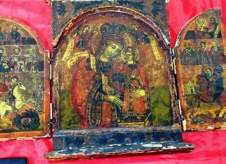 Θεσσαλονίκη: Αρχαιοκάπηλος έκρυβε στο σπίτι του δακτυλίδι της Βυζαντινής εποχής, εικόνες και νομίσματα