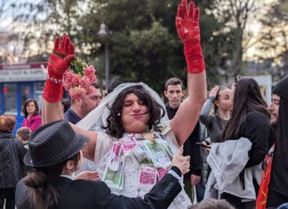 Με «γαϊτανάκι» και φωτιές συνεχίζονται σήμερα οι αποκριάτικες εκδηλώσεις στη Λάρισα – Διαλέξτε και διασκεδάστε