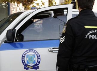 Συναγερμός στο κέντρο της Αθήνας – Άντρας μαχαίρωσε γυναίκα