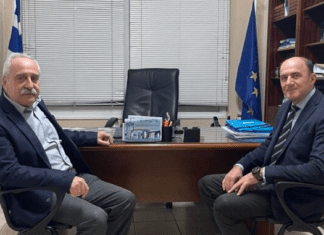 ΣΤΑ ΓΡΑΦΕΙΑ ΤΗΣ ΝΔ ΣΤΗ ΛΑΡΙΣΑ Ο ΥΠΟΨΗΦΙΟΣ ΕΥΡΩΒΟΥΛΕΥΤΗΣ Γ. ΜΠΛΙΟΥΜΗΣ