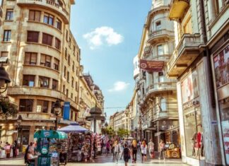 Ακίνητα: Πιο φθηνά στην Ελλάδα από το Βελιγράδι