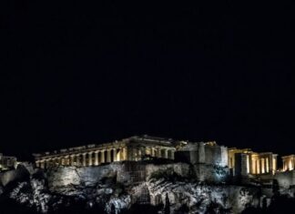 Περιφέρεια Αττικής: Το βράδυ της Κυριακής φωτίζει τον Αθηναϊκό ουρανό