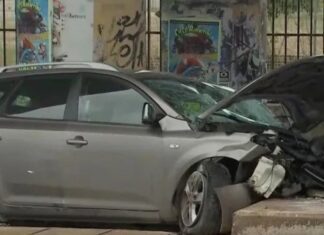 Λάρισα: Τροχαίο στον περιφερειακό – 32χρονος έχασε τον έλεγχο του αυτοκινήτου, έπεσε σε κάγκελα και τραυματίστηκε
