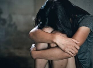 Νεαρός ζητούσε από 17χρονη να ακρωτηριάσει τα γεννητικά της όργανα – Ο εφιάλτης που βίωνε η μαθήτρια