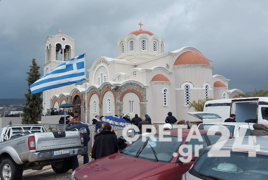 khdeia-manolis