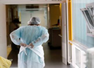Καλαμάτα: Μαθητής λυκείου νοσηλεύεται με μηνιγγίτιδα