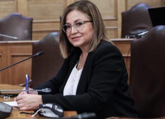 Συγκλονίζει ηΛαρισαία Μαρία Σπυράκη για την αποβολή που είχε κατά την διάρκεια ρεπορτάζ