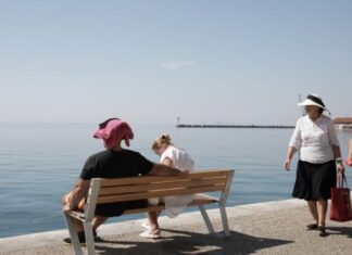 Καιρός: «Ακραία θερμή εισβολή» από την Αφρική φέρνει 30άρια από αύριο – Πότε θα κορυφωθεί