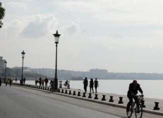 Οδηγείτε ποδήλατο; Πότε κινδυνεύετε με πρόστιμο έως 2.000 ευρώ