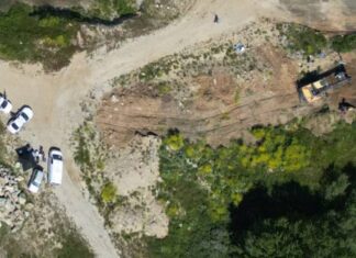 Τέμπη: Εντοπίστηκαν υπολείμματα οστών στο οικόπεδο των ερευνών – Εξετάζεται αν ανήκουν σε ζώα ή σε άνθρωπο