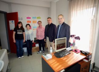 Στο Δημοτικό Πολυιατρείο ο Θανάσης Μαμάκος – Στοχευμένη φροντίδα προς τα μέλη ευάλωτων κοινωνικών ομάδων
