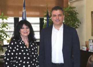 Πόλος έλξης για το Θέατρο η Λάρισα – Στον Θανάση Μαμάκο η Άννα Βαγενά
