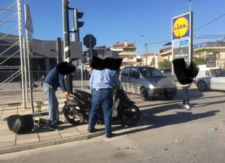 Λάρισα: Σύγκρουση οχημάτων πρωί πρωί στη Βόλου