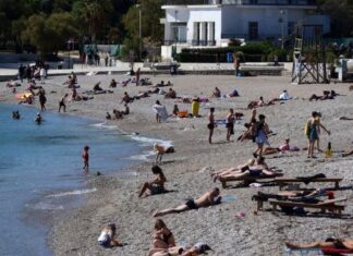 «MyCoast»: Σε λειτουργία η εφαρμογή για τις παρανομίες στις παραλίες