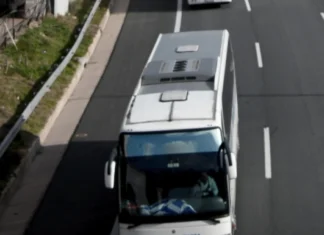 Οδηγός ΚΤΕΛ ξέχασε ηλικιωμένη στην Εγνατία Οδό!