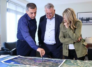 Στην Περιφέρεια Θεσσαλίας υποδέχθηκε Ανδρουλάκη και Σμιτ ο Κουρέτας – Προηγήθηκε Κοινή επίσκεψη στο σημείο της τραγωδίας στα Τέμπη