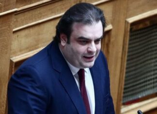 Το μήνυμα του Κυριάκου Πιερρακάκη προς τους υποψηφίους των πανελλαδικών