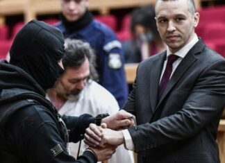 «Η αποφυλάκιση Κασιδιάρη δεν είναι υποχρεωτική – Η ευθύνη ανήκει στους δικαστές», λένε οι δικηγόροι των Αιγυπτίων
