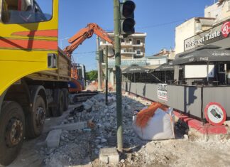 Συνεχίζονται τα έργα ασφαλτόστρωσης και διαγράμμισης σε Βόλου και Ηρώων Πολυτεχνείου – Πότε τελειώνουν