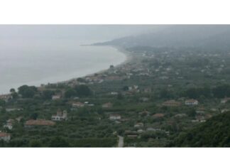 Λάρισα: Σε πανικό εκατοντάδες ιδιοκτήτες εκτάσεων στα παράλια της Αγιάς – Ο Δήμος διεκδικεί τις περιουσίες τους
