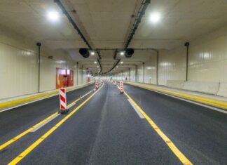 Πλήρως αναβαθμισμένος παραδίδεται στην κυκλοφορία ο κλάδος προς Θεσσαλονίκη της σήραγγας Κατερίνης