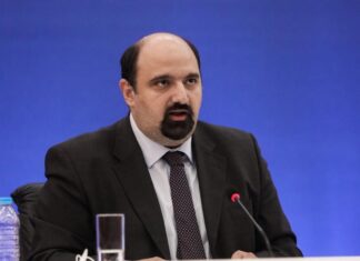 Ο Χρήστος Τριαντόπουλος σε εκδήλωση του Επιμελητηρίου Λάρισας για τις αποζημιώσεις Daniel
