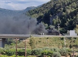 Ουρές χιλιομέτρων στην εθνική οδό Πατρών – Κορίνθου λόγω φωτιάς σε αυτοκίνητο