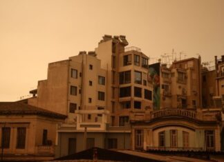 Αφρικανική σκόνη: Τι είναι ο υποτροπικός αεροχείμαρρος που φέρνει σκόνη και 35άρια