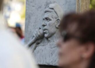 Οικογένεια Φύσσα: «Μέγιστη προσβολή των θυμάτων της Χρυσής Αυγής η αποφυλάκιση Μιχαλολιάκου»