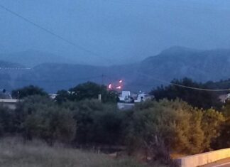 Κρήτη: Φωτιά στις Γωνιές Πεδιάδος στο Ηράκλειο – Μεγάλη επιχείρηση της πυροσβεστικής