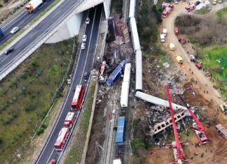 Τέμπη: Αίτημα για άρση του τηλεφωνικού απορρήτου για να βρεθούν οι εμπλεκόμενοι