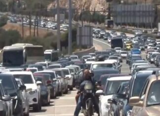 Πάσχα: Σε εξέλιξη η μεγάλη επιστροφή των εκδρομέων – Πού σημειώνονται καθυστερήσεις