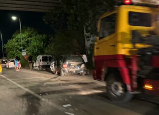 Σε συναγερμό οι αρχές – Δύο τροχαία ατυχήματα έξω από την Λάρισα – Ουρές τα αυτοκίνητα (ΦΩΤΟΓΡΑΦΙΕΣ)