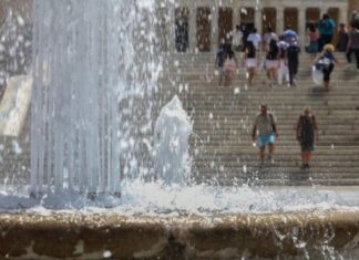 Καιρός: Έρχεται το «κιράζ μελτέμ» – Τι είναι και γιατί φέρνει αυξημένο κίνδυνο για πυρκαγιές