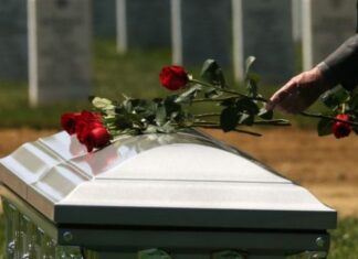 Γραφεία τελετών: Λένε «όχι» στις κηδείες τα Σαββατοκύριακα και τις αργίες – Γιατί είναι «παράνομες»;
