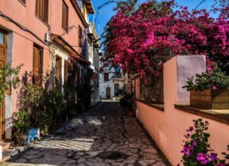 Γιατί οι Σέρβοι προτιμούν την Πρέβεζα για διακοπές;