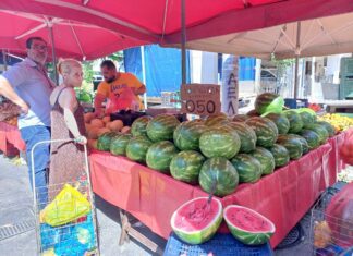 Μια λαϊκή αγορά της Λάρισας μετακομίζει